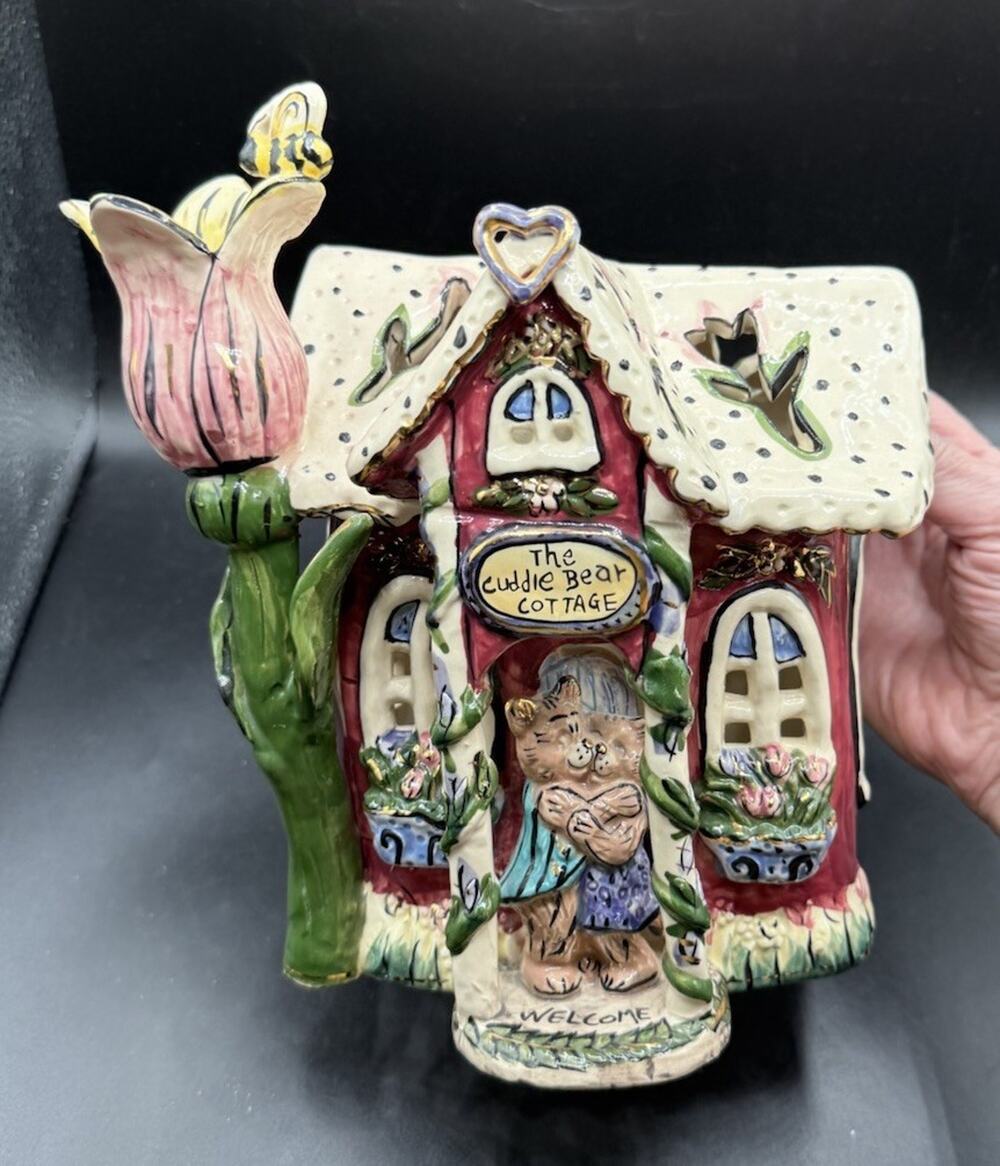 Heather Goldminc Blue Sky Clayworks Cuddle Bear Cottage Tealight Candle House EC